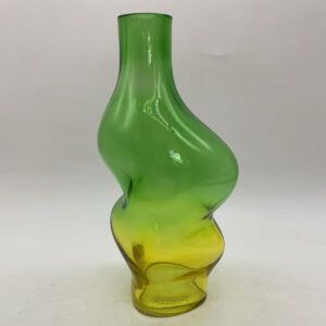 new vase 12.7*9*25.6 574g